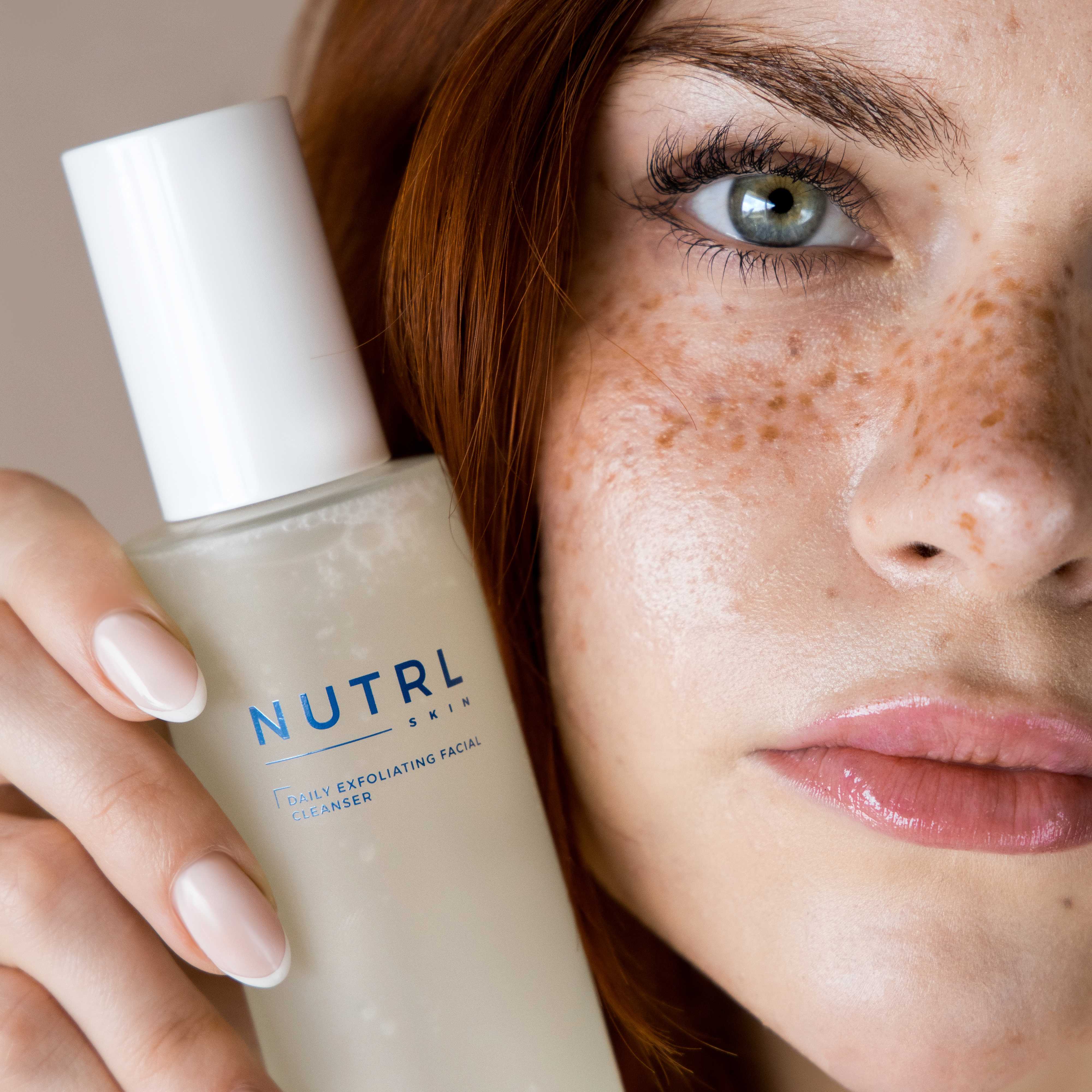 Daily Exfoliating Facial Cleanser